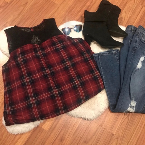 ❌SOLD❌ Red Plaid Blouse with Lace Detail